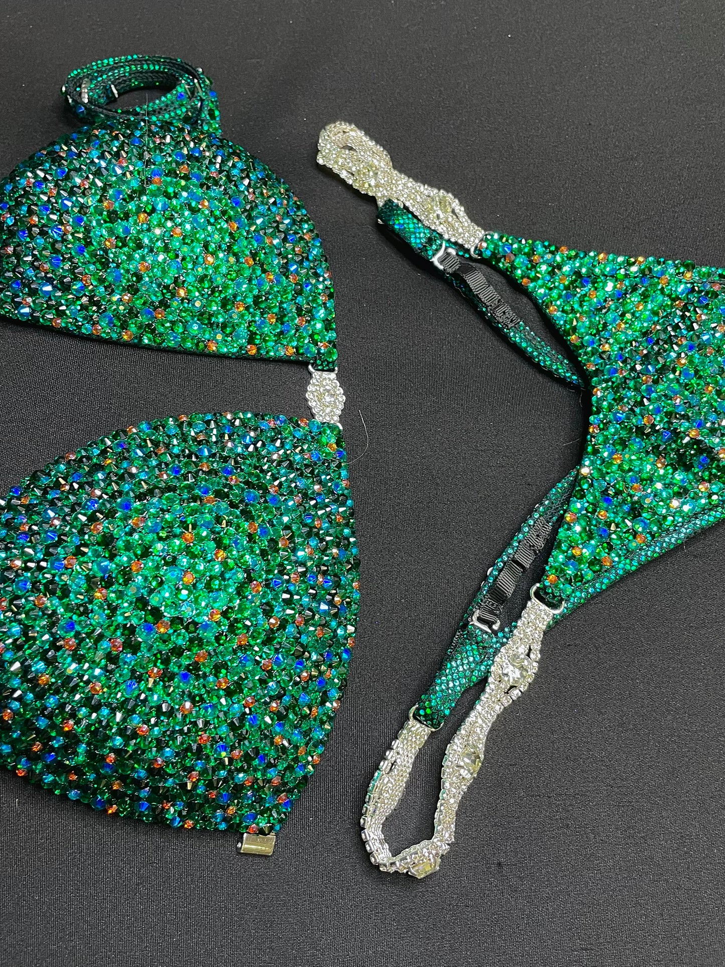 Green multicolor bikini suit (TN444)