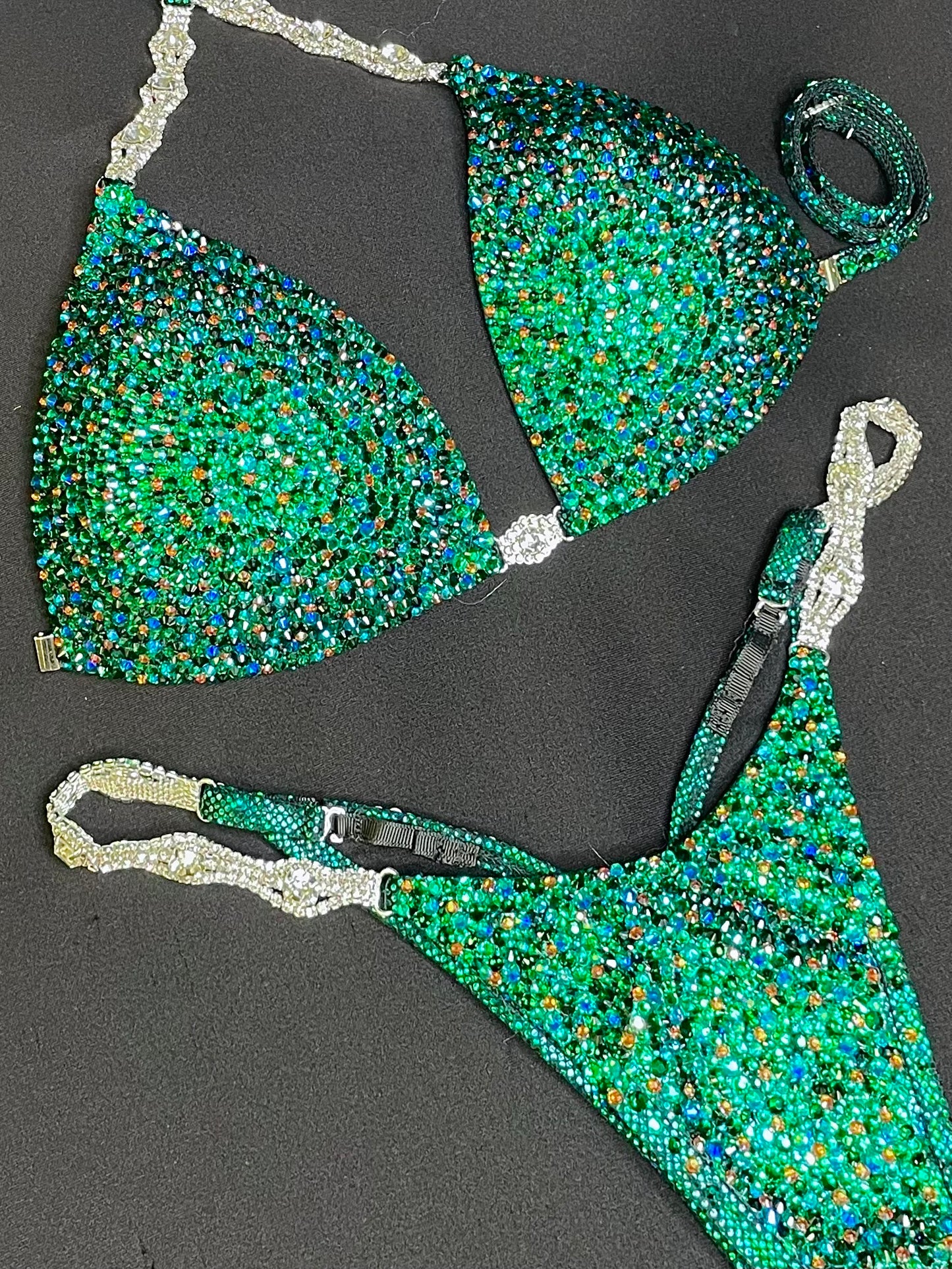 Green multicolor bikini suit (TN444)